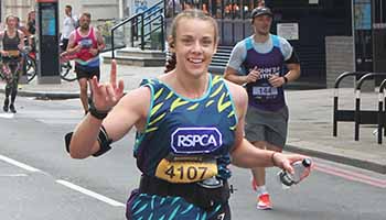 London Marathon runner for the RSPCA © RSPCA