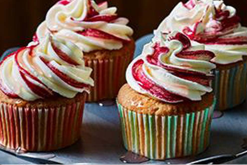 Rhubarb and custard cupcakes