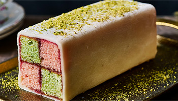 Rose and pistachio Battenburg cake