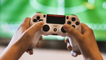 Computer game controller