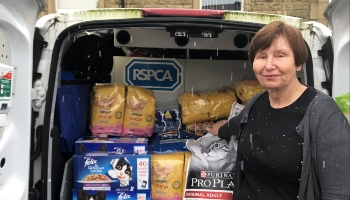 Our pet food bank operation is expanding © RSPCA